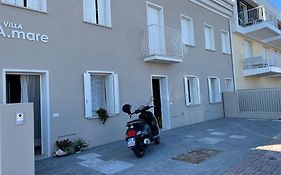 Villa Amare